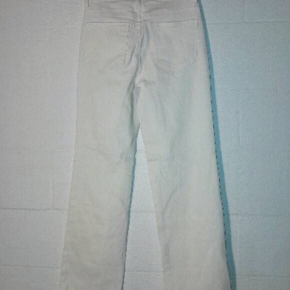 Almost Famous Women's Size 0 High Waisted Ripped Denim Jeans Off White Like New - Picture 5 of 9